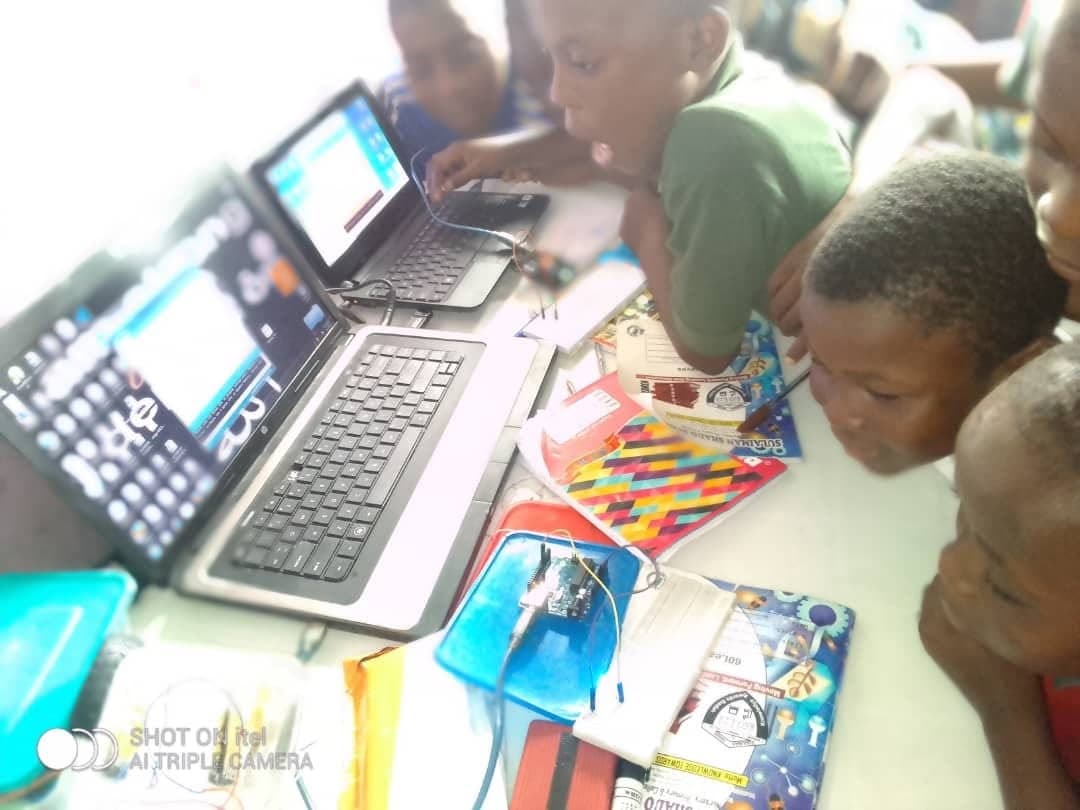 Senior Secondary School STEM Project Session